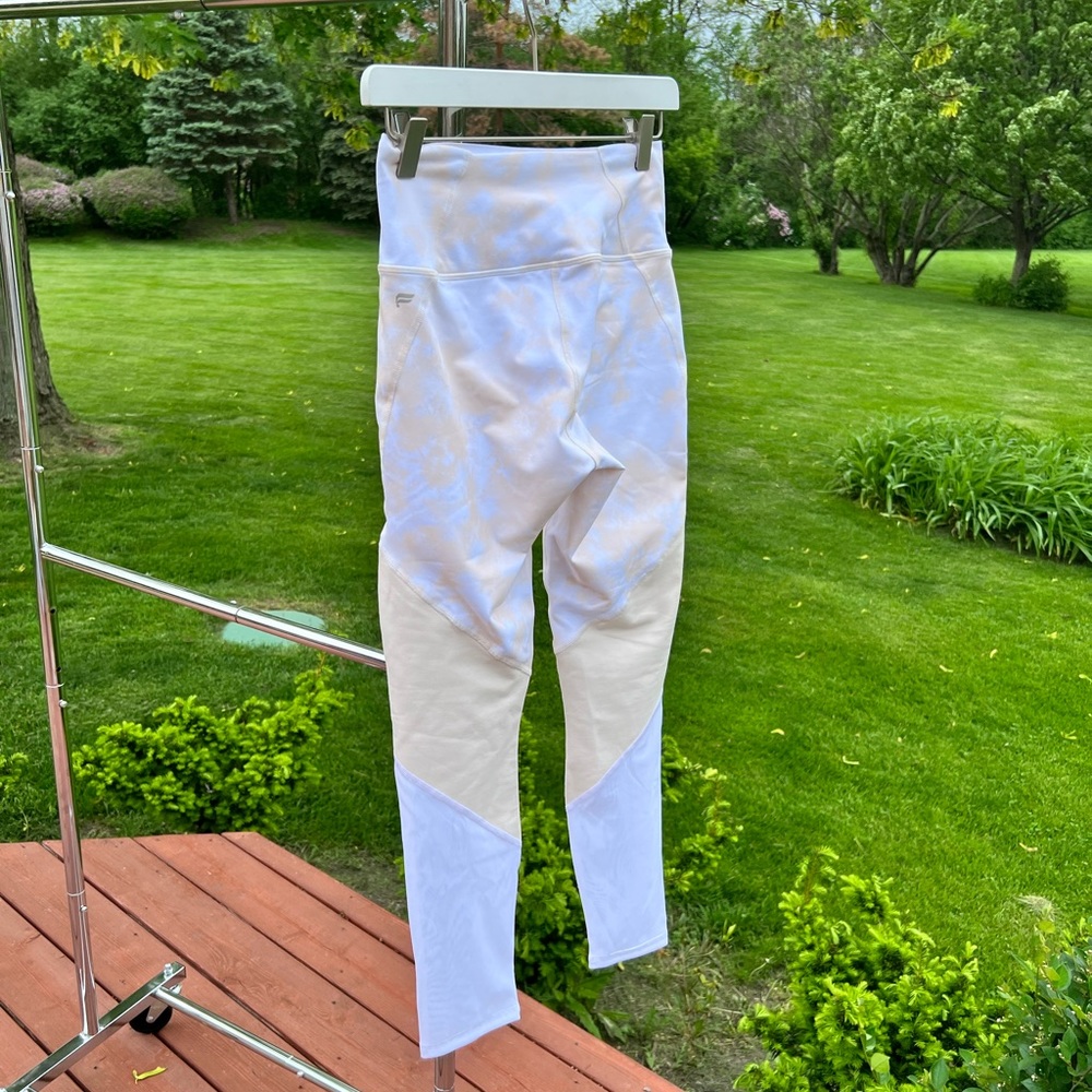 Fabletics (Never Worn Before) Yellow + White Legg… - image 1